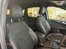 Ford Kuga 2.5 EcoBoost Duratec 14.4kWh ST-Line SUV 5dr Petrol Plug-in Hybrid CVT Euro 6 (s/s) (225 ps) 