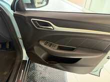 MG MG ZS 44.5kWh Exclusive SUV 5dr Electric Auto (143 ps) 