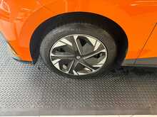 MG MG4 64kWh Trophy Long Range Hatchback 5dr Electric Auto (203 ps) 