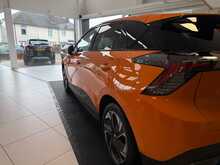 MG MG4 64kWh Trophy Long Range Hatchback 5dr Electric Auto (203 ps) 