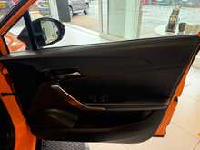 MG MG4 64kWh Trophy Long Range Hatchback 5dr Electric Auto (203 ps) 