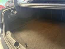 Jaguar XF 2.0d Portfolio Saloon 4dr Diesel Auto Euro 6 (s/s) (180 ps) 