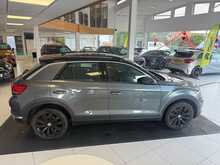 Volkswagen T-Roc 1.5 TSI GPF EVO SE SUV 5dr Petrol DSG Euro 6 (s/s) (150 ps) 