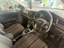 Volkswagen T-Roc 1.5 TSI GPF EVO SE SUV 5dr Petrol DSG Euro 6 (s/s) (150 ps) 