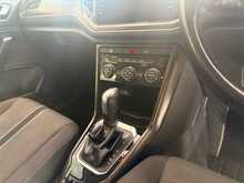 Volkswagen T-Roc 1.5 TSI GPF EVO SE SUV 5dr Petrol DSG Euro 6 (s/s) (150 ps) 