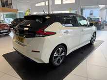 Nissan Leaf 40kWh Tekna Hatchback 5dr Electric Auto (150 ps) 