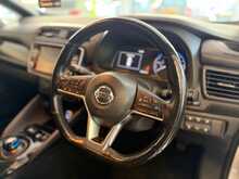 Nissan Leaf 40kWh Tekna Hatchback 5dr Electric Auto (150 ps) 