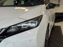 Nissan Leaf 40kWh Tekna Hatchback 5dr Electric Auto (150 ps) 