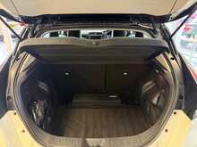 Nissan Leaf 40kWh Tekna Hatchback 5dr Electric Auto (150 ps) 