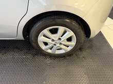 Vauxhall Corsa 1.4i ecoTEC Design Hatchback 5dr Petrol Easytronic Euro 6 (s/s) (90 ps) 