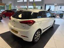 Hyundai i20 1.4 Premium Nav Hatchback 5dr Petrol Auto Euro 6 (100 ps) 