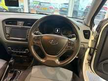 Hyundai i20 1.4 Premium Nav Hatchback 5dr Petrol Auto Euro 6 (100 ps) 