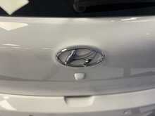 Hyundai i20 1.4 Premium Nav Hatchback 5dr Petrol Auto Euro 6 (100 ps) 