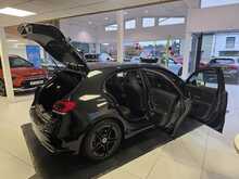 Mercedes-Benz A Class 1.3 A180 AMG Line (Executive) Hatchback 5dr Petrol 7G-DCT Euro 6 (s/s) (136 ps) 