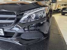 Mercedes-Benz C Class 2.1 C250d Sport (Premium Plus) Saloon 4dr Diesel 7 Saloon 2.1 Automatic Diesel 
