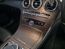 Mercedes-Benz C Class 2.1 C250d Sport (Premium Plus) Saloon 4dr Diesel 7 Saloon 2.1 Automatic Diesel 