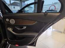 Mercedes-Benz C Class 2.1 C250d Sport (Premium Plus) Saloon 4dr Diesel 7 Saloon 2.1 Automatic Diesel 