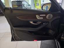 Mercedes-Benz C Class 2.1 C250d Sport (Premium Plus) Saloon 4dr Diesel 7 Saloon 2.1 Automatic Diesel 