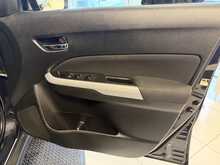 Suzuki Vitara 1.6 Kuro SUV 5dr Petrol Manual Euro 6 (s/s) (120 ps) 