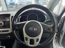 Kia Venga 1.6 2 MPV 5dr Petrol Auto Euro 6 (123 bhp) 