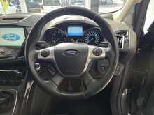 Ford Kuga 2.0 TDCi Titanium SUV 5dr Diesel Manual 2WD Euro 6 (s/s) (150 ps) 