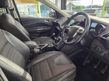 Ford Kuga 2.0 TDCi Titanium SUV 5dr Diesel Manual 2WD Euro 6 (s/s) (150 ps) 