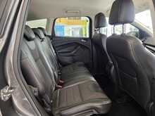 Ford Kuga 2.0 TDCi Titanium SUV 5dr Diesel Manual 2WD Euro 6 (s/s) (150 ps) 