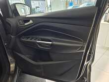 Ford Kuga 2.0 TDCi Titanium SUV 5dr Diesel Manual 2WD Euro 6 (s/s) (150 ps) 