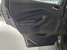 Ford Kuga 2.0 TDCi Titanium SUV 5dr Diesel Manual 2WD Euro 6 (s/s) (150 ps) 