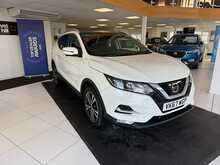 Nissan Qashqai 1.2 DIG-T N-Connecta SUV 5dr Petrol Manual Euro 6 (s/s) (115 ps) 