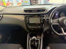 Nissan Qashqai 1.2 DIG-T N-Connecta SUV 5dr Petrol Manual Euro 6 (s/s) (115 ps) 