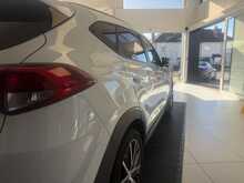 Hyundai TUCSON 1.6 T-GDi GO! SE SUV 5dr Petrol DCT Euro 6 (177 ps) 