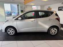 Hyundai i10 1.2 SE Hatchback 5dr Petrol Auto Euro 6 (87 ps) 