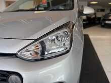 Hyundai i10 1.2 SE Hatchback 5dr Petrol Auto Euro 6 (87 ps) 