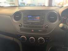 Hyundai i10 1.2 SE Hatchback 5dr Petrol Auto Euro 6 (87 ps) 
