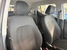 Hyundai i10 1.2 SE Hatchback 5dr Petrol Auto Euro 6 (87 ps) 