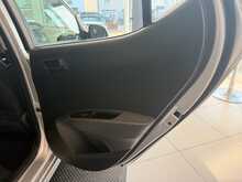 Hyundai i10 1.2 SE Hatchback 5dr Petrol Auto Euro 6 (87 ps) 