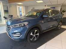 Hyundai TUCSON 2.0 CRDi Premium SUV 5dr Diesel Auto 4WD Euro 6 (136 ps) 