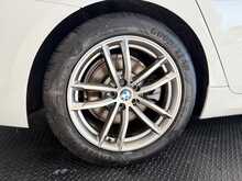 BMW 5 Series 2.0 520d M Sport Saloon 4dr Diesel Auto Euro 6 (s/s) (190 ps) 