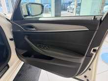 BMW 5 Series 2.0 520d M Sport Saloon 4dr Diesel Auto Euro 6 (s/s) (190 ps) 