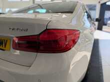 BMW 5 Series 2.0 520d M Sport Saloon 4dr Diesel Auto Euro 6 (s/s) (190 ps) 