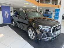 Audi Q3 1.5 TFSI CoD 35 S line SUV 5dr Petrol S Tronic Euro 6 (s/s) (150 ps) 