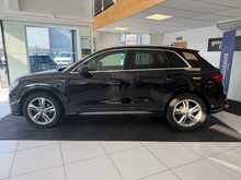 Audi Q3 1.5 TFSI CoD 35 S line SUV 5dr Petrol S Tronic Euro 6 (s/s) (150 ps) 