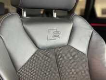 Audi Q3 1.5 TFSI CoD 35 S line SUV 5dr Petrol S Tronic Euro 6 (s/s) (150 ps) 