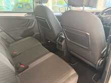 Volkswagen Tiguan 2.0 TDI SE Navigation SUV 5dr Diesel Manual Euro 6 (s/s) (150 ps) 