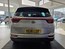 Kia Sportage 1.7 CRDi 2 SUV 5dr Diesel Manual Euro 6 (s/s) (114 bhp) 