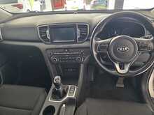 Kia Sportage 1.7 CRDi 2 SUV 5dr Diesel Manual Euro 6 (s/s) (114 bhp) 