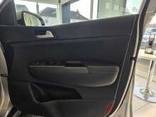 Kia Sportage 1.7 CRDi 2 SUV 5dr Diesel Manual Euro 6 (s/s) (114 bhp) 