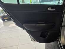 Kia Sportage 1.7 CRDi 2 SUV 5dr Diesel Manual Euro 6 (s/s) (114 bhp) 