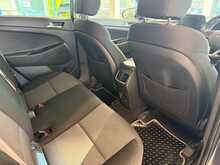 Hyundai TUCSON 1.6 GDi Blue Drive SE Nav SUV 5dr Petrol Manual Euro 6 (s/s) (132 ps) 